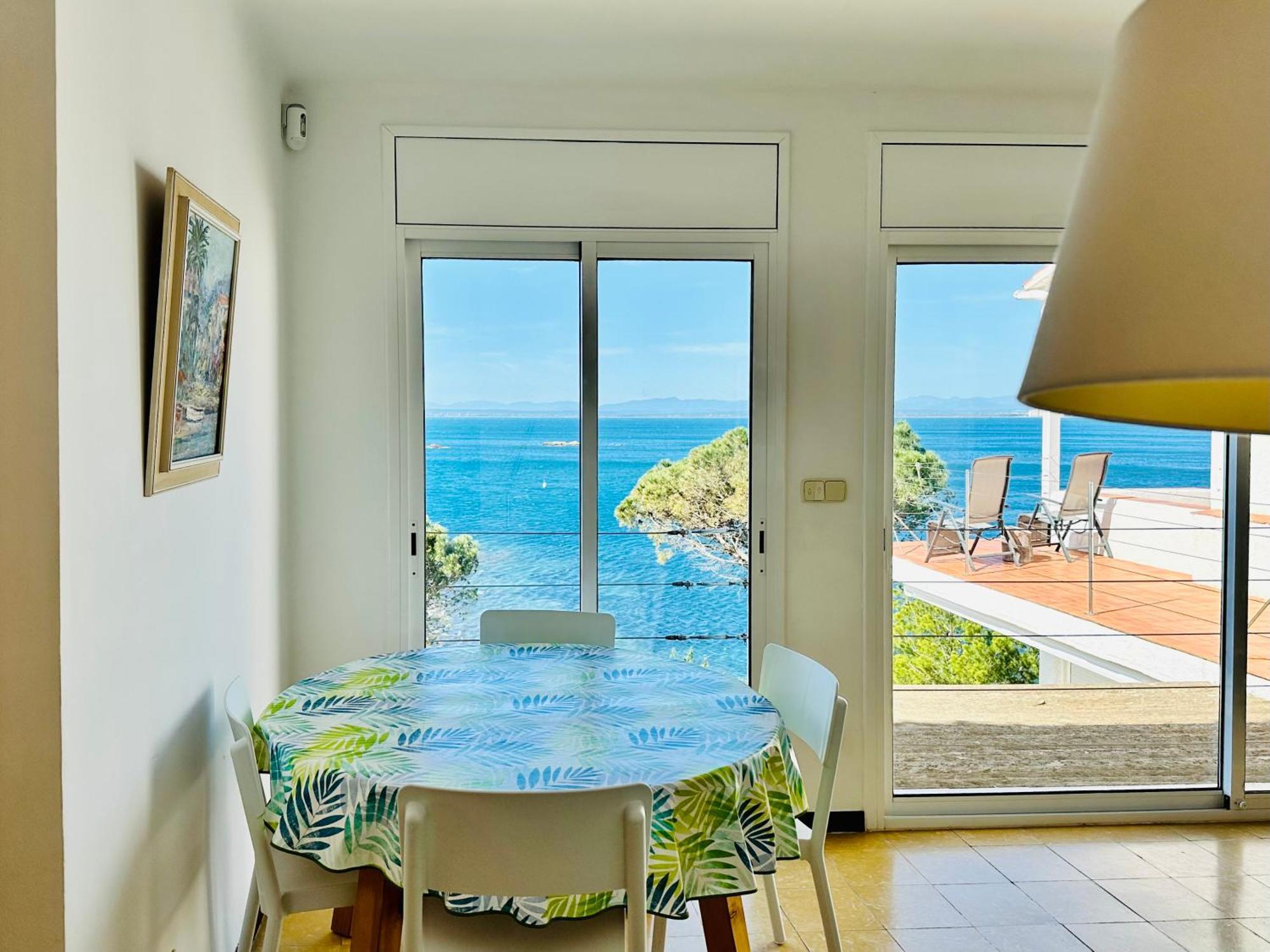 Vela - Con Acceso Directo A La Playa Appartement